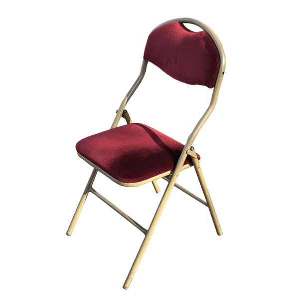 Chaise dorée coussin bordeau | Le Vaisselier, Location de vaisselle